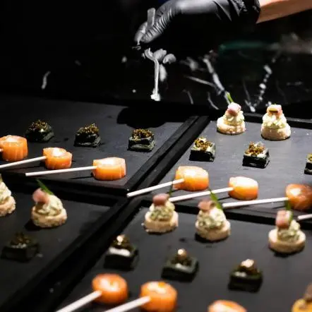 Thai luxury restaurant Bangkok pruek cruise